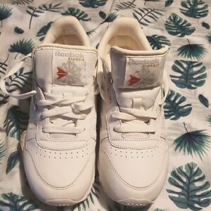 New Reebok Classic White Sneakers